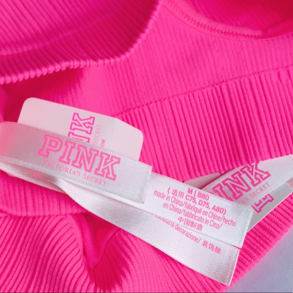 NWT Pink Victoria’s Secret Sports Bra - Picture 2 of 3